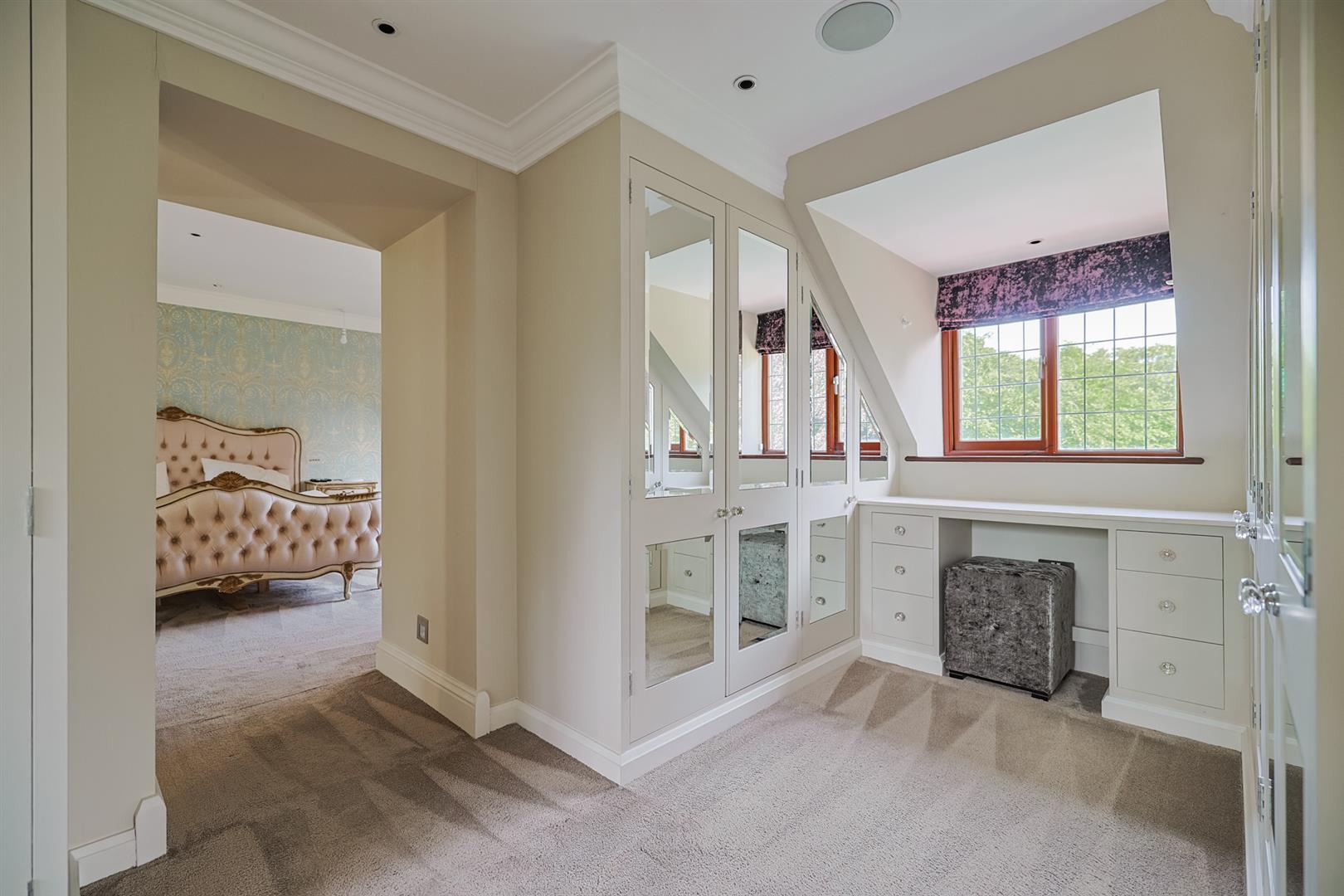 325 Gower Road, Killay, Swansea, SA2 7AE